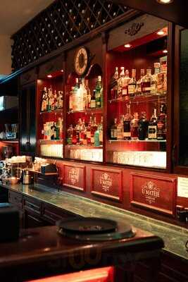 U Matěje Kotrby Hostinec A Bar