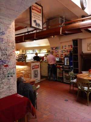 Malostranské Hospůdky U Tří Zvonků