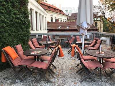 Kavárna A Restaurace Na Baště Pražský Hrad