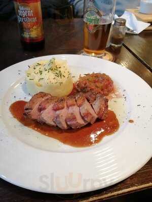 The Pub & Grill No 1