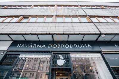 Kavárna Dobrodruha