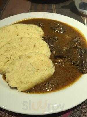 7 Tacos Steak And Grill