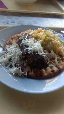 Avantgarde Restaurant & Cafe