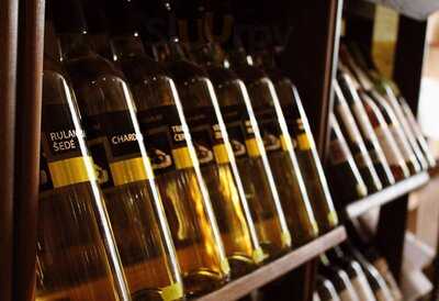 Vinoteka Povinna Zastavka