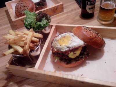 Burger Bar