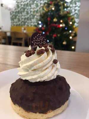 2 Steps 2 Heaven Café