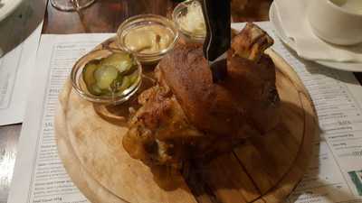 Restaurace Pod Vinořským Zámkem