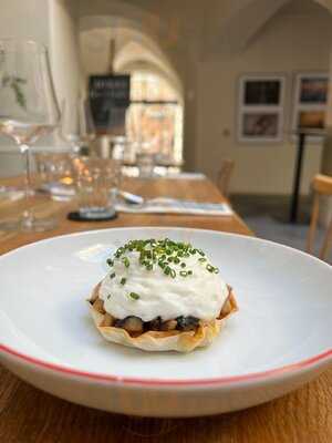 Atelier Cocktail Bar & Bistro