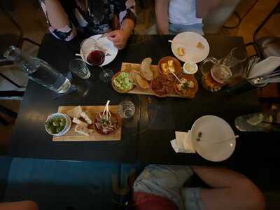 Porke, Tapas & Restaurant