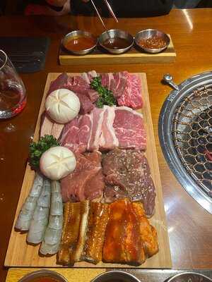 Yuniku Charcoal Bbq