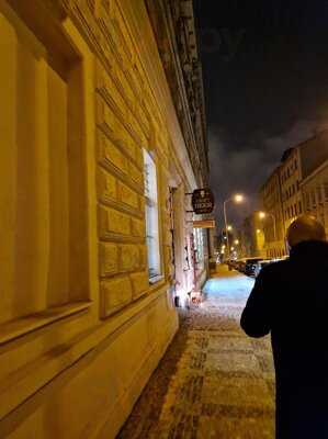 Nubeerbar - Craft Beer & Burgers