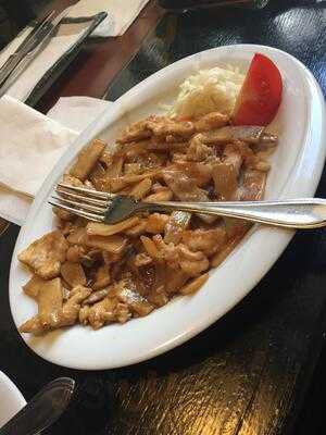 Činská Restaurace Na Ul. Národní