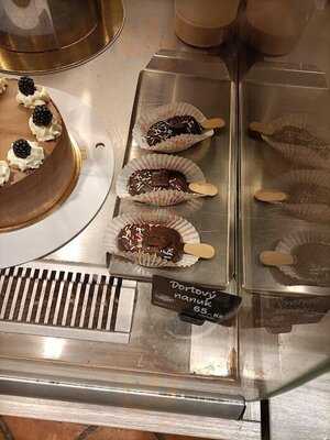 Staročeská Pekárna-cukrárna