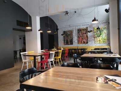 Prostor Bar & Restaurant