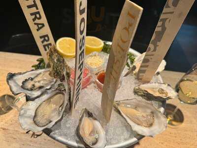 Zdenek's Oyster Bar