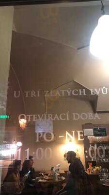 Restaurace U Tří Zlatých Lvů
