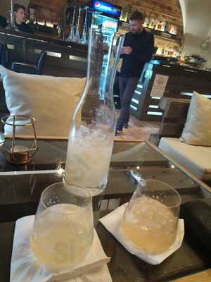 Wood House Shisha Lounge