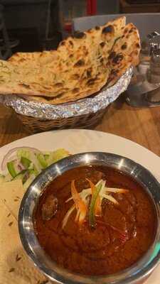 The Londoners (british Pub)