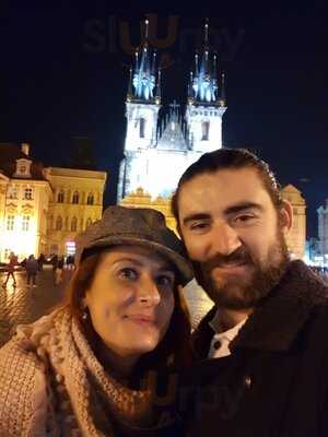 Zinc Bar & Restaurant