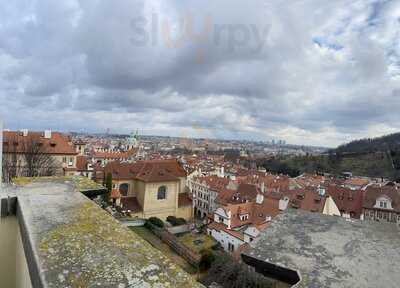 Starbucks Coffee Hradčany