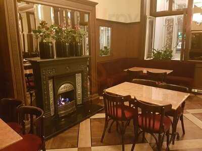 Cafe-restaurant Quisisana Palace