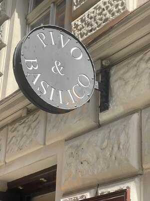 Pivo & Basilico