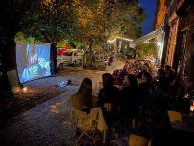 Na Břehu Rhony Dejvice