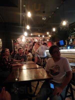 Ber.lin Bar Cocktails & Karaoke