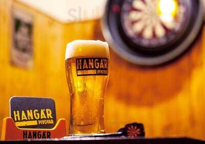 HangÁr Pub & Pivotéka