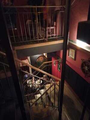 Photo 4
