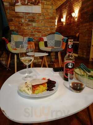 Step In Shop & Fresh