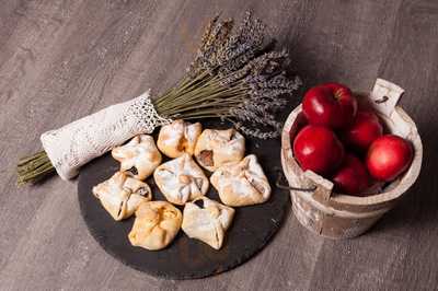 Mynarikova Lenka - Pekarstvi Ve Tvrzi