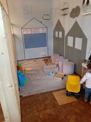 Mom's Bakehouse U Matěje