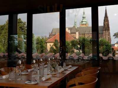 Restaurace Lví Dvůr