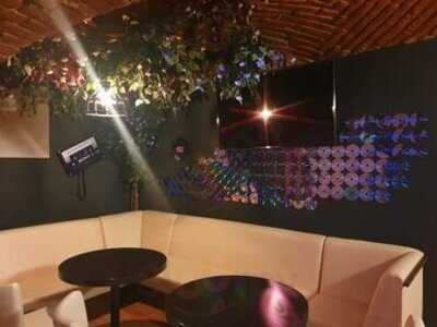 Retro Bar Brno - Cafe 90's