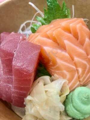 Ikasu Sushi