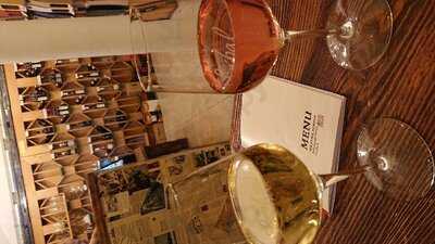 Vinotéka Správná Adresa