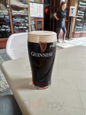 George & Dragon British Bar & Restaurant