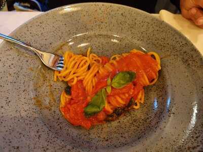 Invitaly Enotrattoria