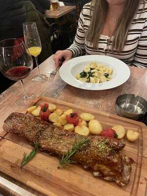 Bar Restaurant Orloj