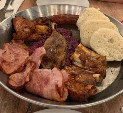 Bar Restaurant Orloj