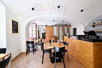 Nerudovka Wine - Wine Shop & Bar