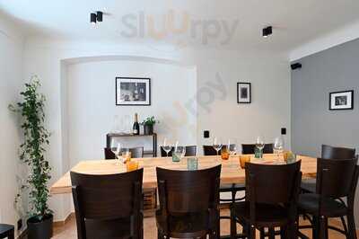 Nerudovka Wine - Wine Shop & Bar