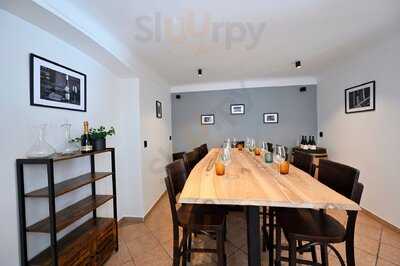 Nerudovka Wine - Wine Shop & Bar