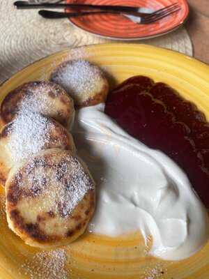 Board Game Cafe Meeples & Coffee