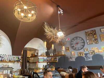 Board Game Cafe Meeples & Coffee