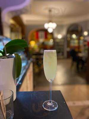 Hispaniola Café Restaurant