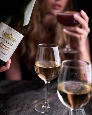 The Mist Muzeum - Cocktail Bar And Hookah Place