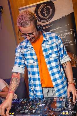 Food Lounge By Shishi