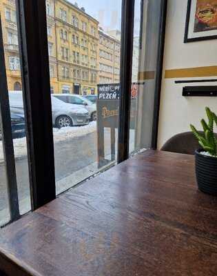 Samosebou Bistro A Restaurace